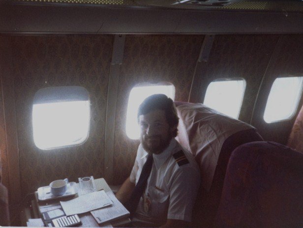 pk009pkintheofficeunifilcharter1983.jpg