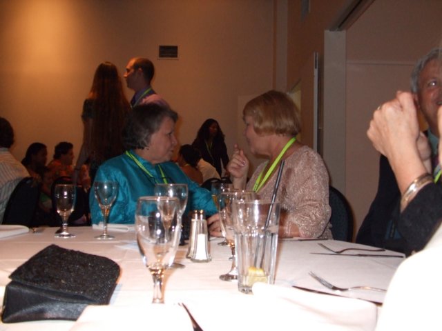 wdm011pxreunion2007.jpg