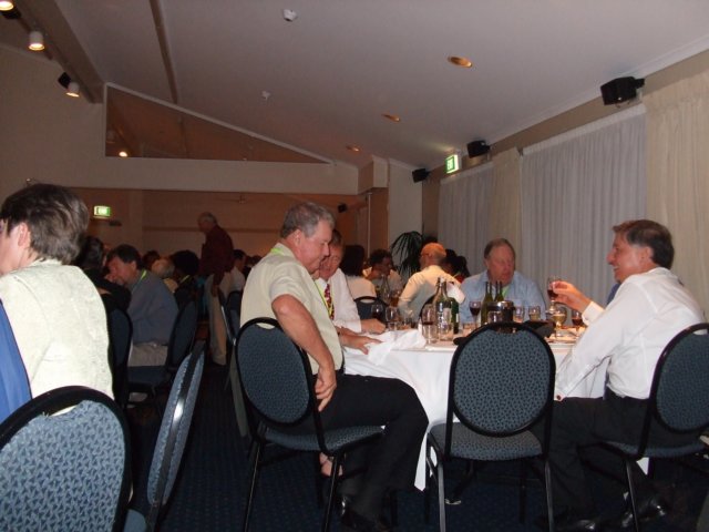 wdm044pxreunion2007.jpg